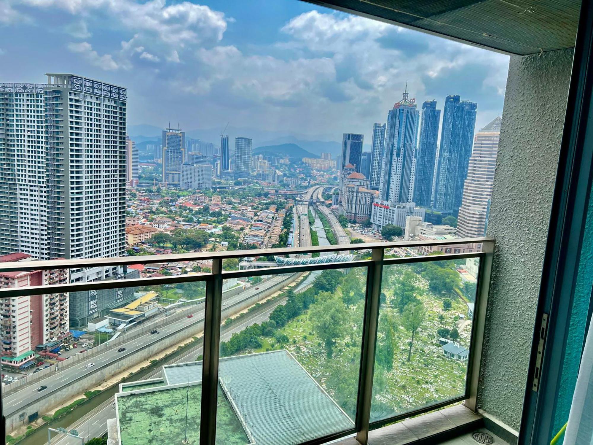 Summer Suites Near Klcc Kuala Lumpur Exteriör bild